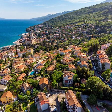 Lux Apartmani Abbazia Esterno foto
