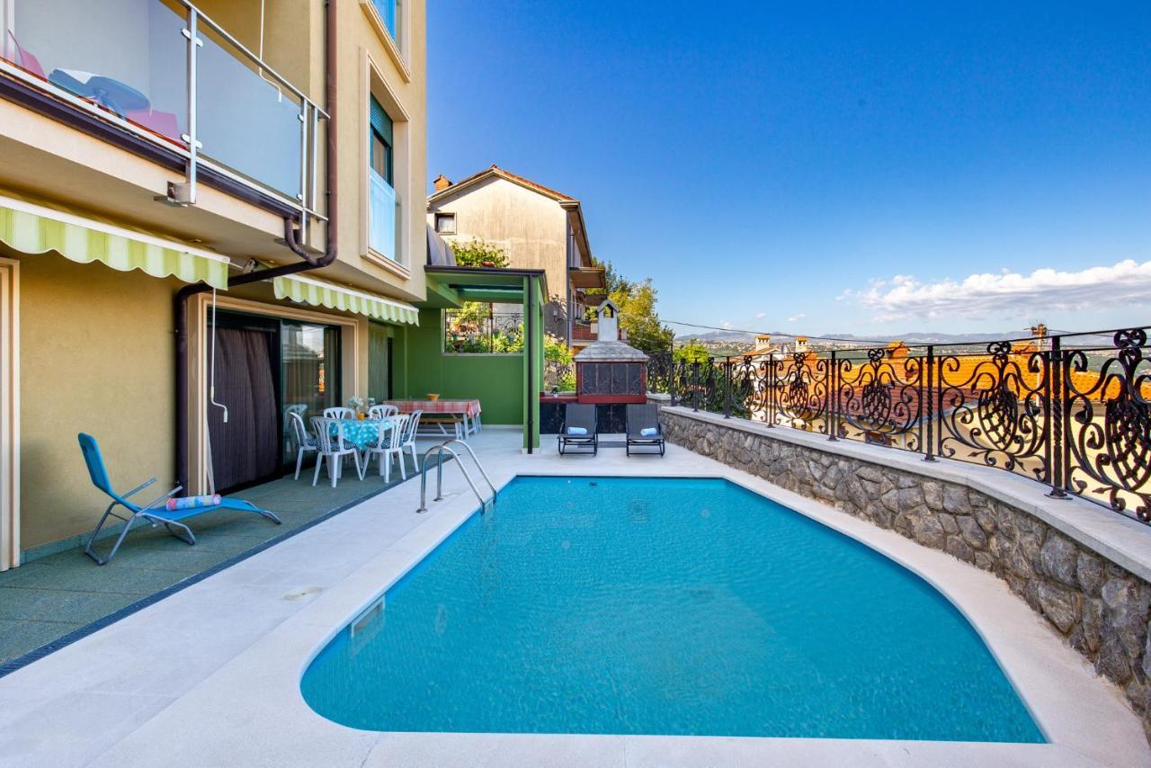 Lux Apartmani Abbazia Esterno foto
